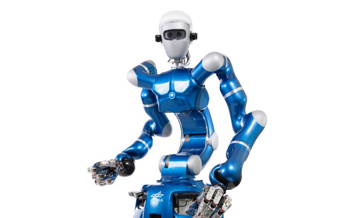 Das ist unser DLR-Roboter Justin. Er lädt euch zu einer großen Mitmach-Aktion ein! 