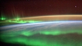 Traumhaftes Foto von Polarlichtern – aufgenommen von Alex, der dazu schrieb: „Hätte nie gedacht, dass ich mal mitten durch eine Aurora fliegen würde.“