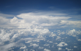 Im Anflug auf das Gewitter. Bild: DLR