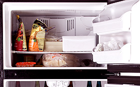 Kühlschränke sind rund um die Uhr eingeschaltet. Daher ist es hier besonders wichtig, beim Kauf auf sparsame Geräte zu achten. Bild: Photos.com