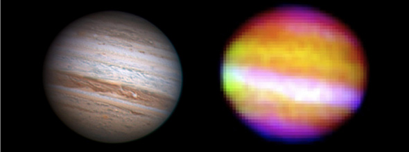 Links sieht man den Planeten Jupiter, wie er durch ein Fernrohr für das menschliche Auge erscheint. Rechts das Wärmebild von Jupiter, das SOFIA aufgenommen hat. Die Farben geben den Wissenschaftlern Aufschluss über die Temperaturen. Bild links: Anthony Wesley. Bild rechts: NASA, DLR, Cornell University