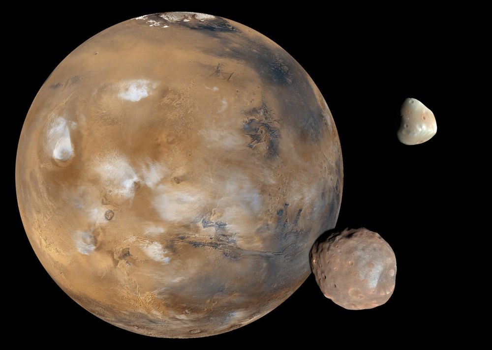 Beeindruckendes Rendezvous von Monden im Sonnensystem