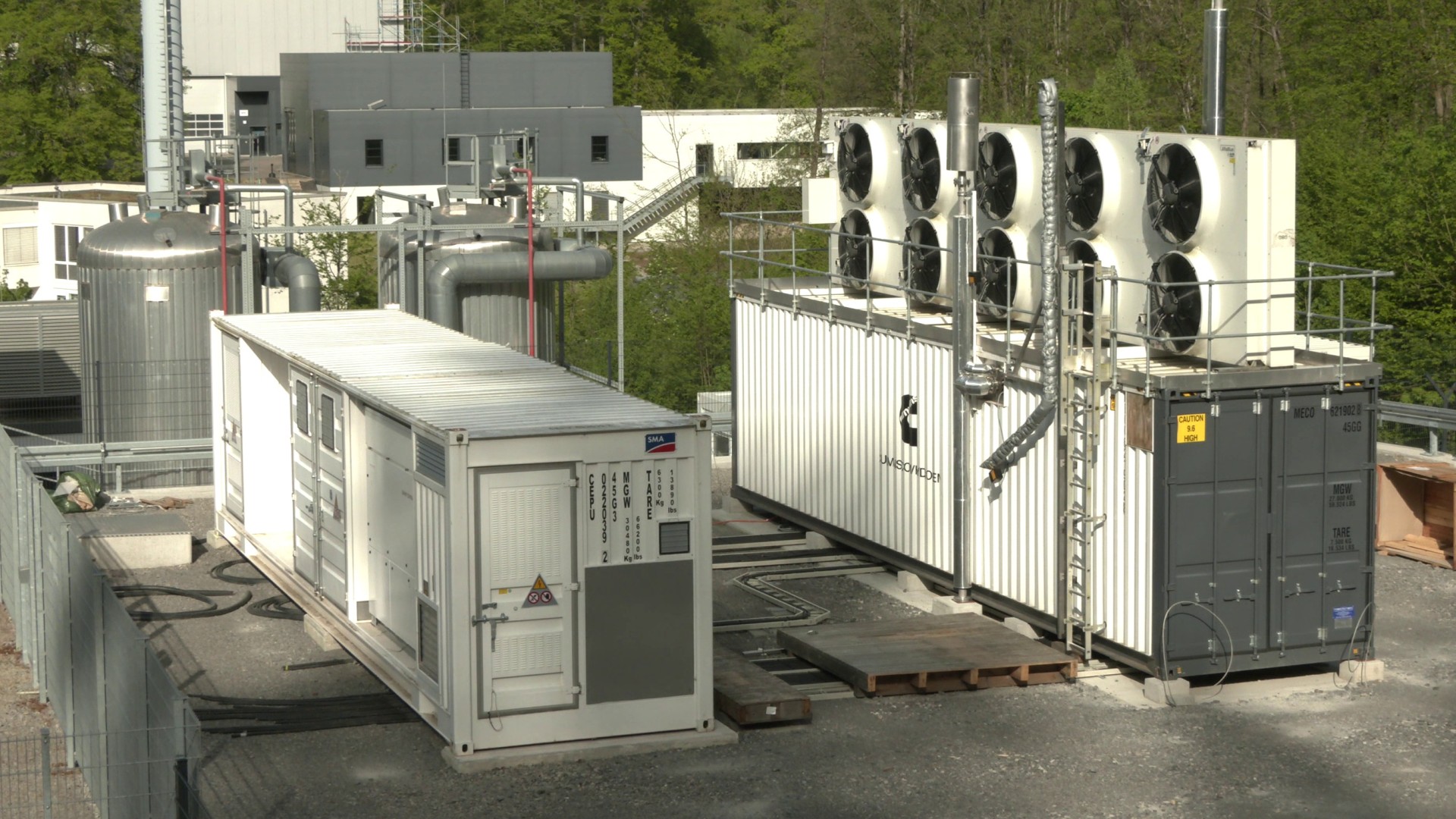 Wasserstoff-Technikum des DLR zur Erzeugung und Speicherung von Wasserstoff.