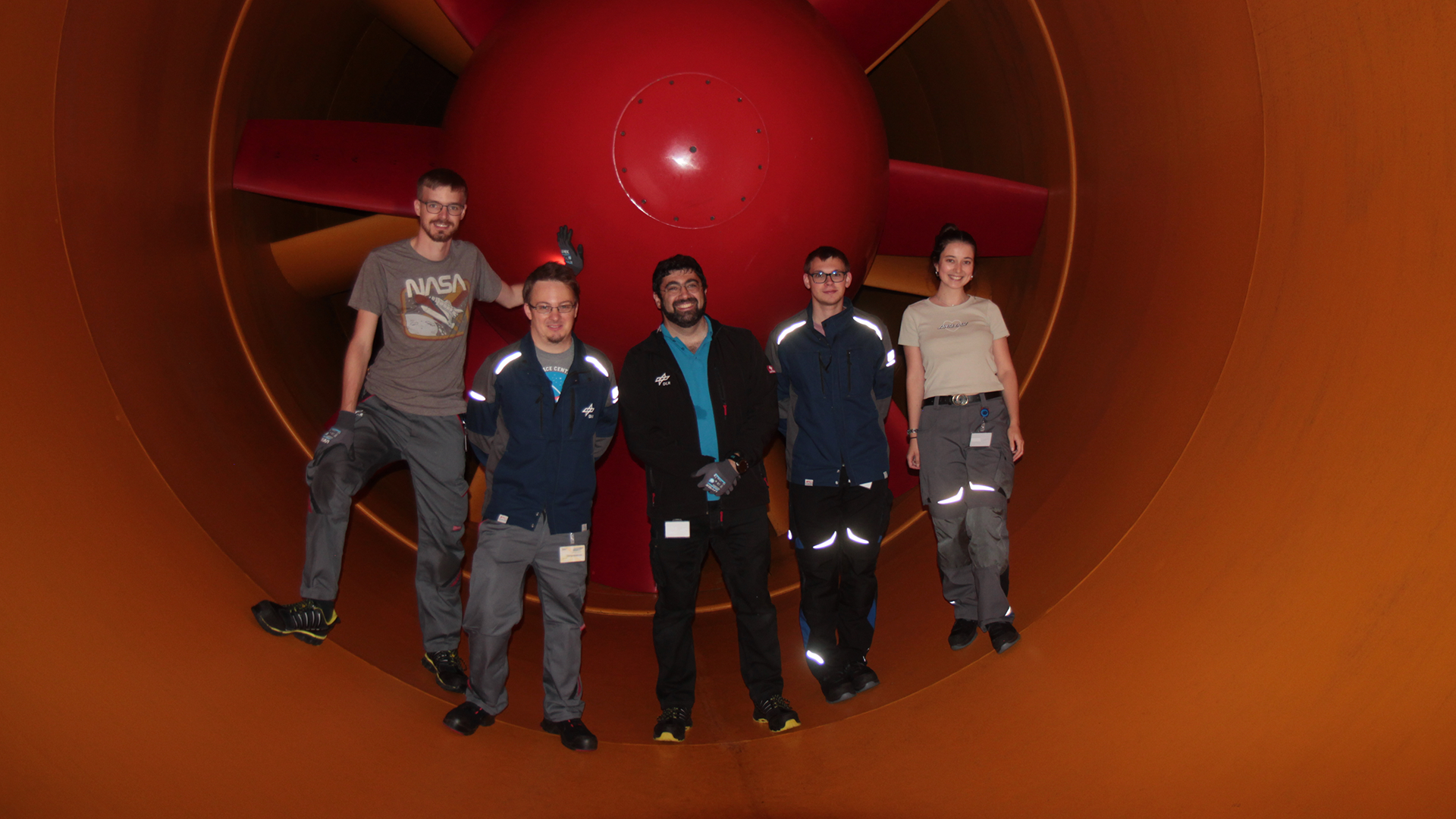 Gruppenbild des Das STARE-Teams vom DLR-Institut für Kommunikation und Navigation