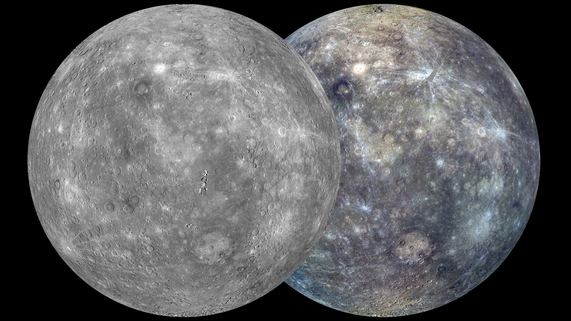 Nebeneinander zu sehen: Planet Merkur in Schwarz-Weiß und in kontrastverstärkten Farben