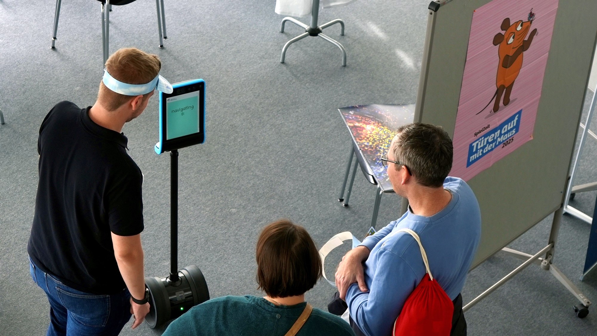 KI-gesteuerter Telepräsenzroboter