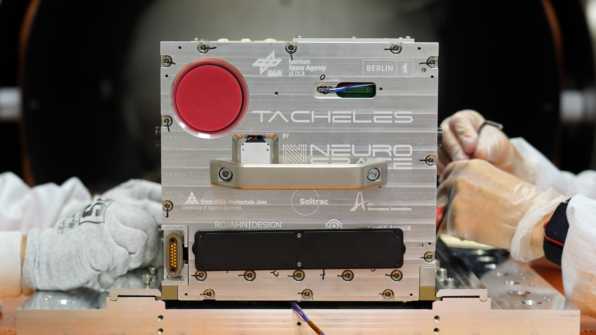 CubeSat TACHELES