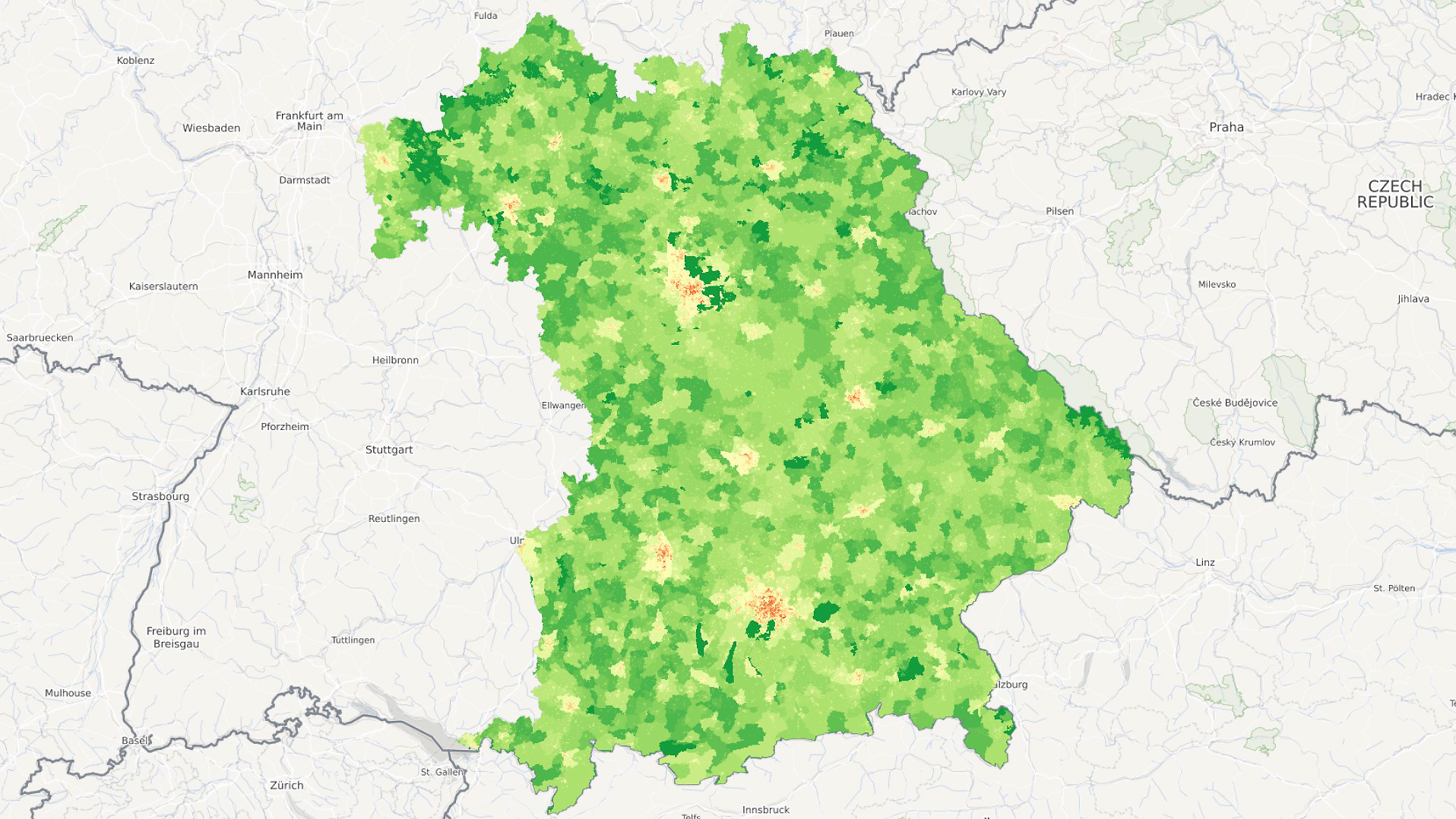 Die Karte hier gibt die Wahrscheinlichkeit der Urbanisierung als kontinuierlicher Prozentwert auf Basis des  EO4CAM-Datensatzes an.