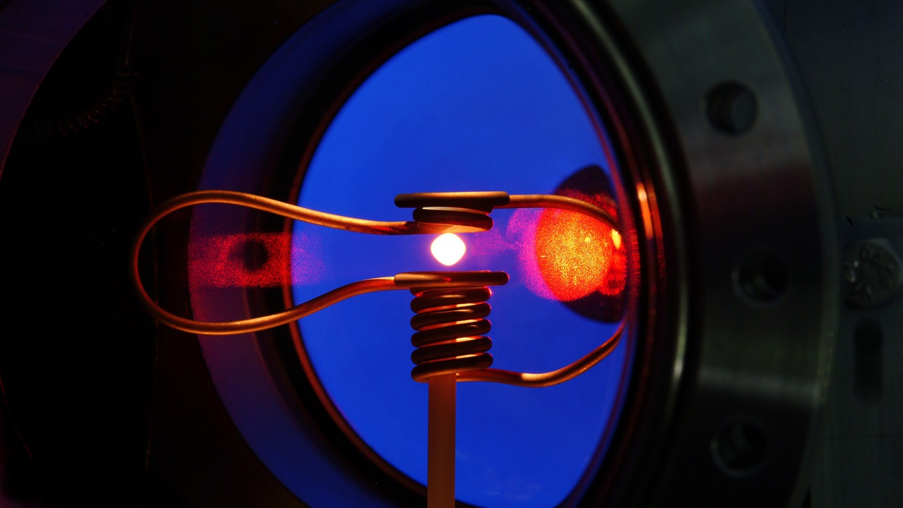 Elektromagnetischer Levitator (EML): Schmelzen in Schwerlosigkeit