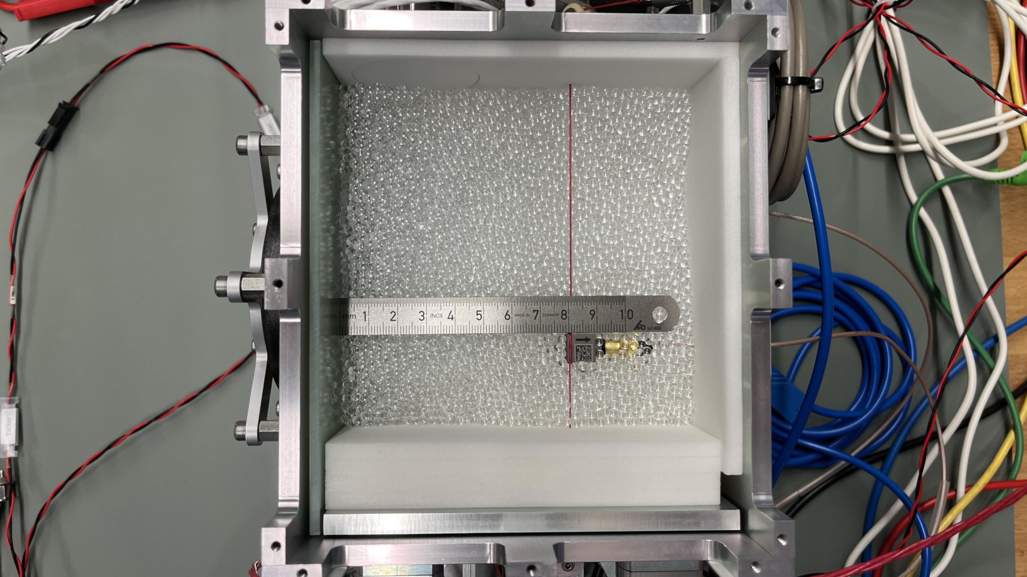 Experiment GraSCha: Wie verhalten sich Granulate in Schwerelosigkeit?