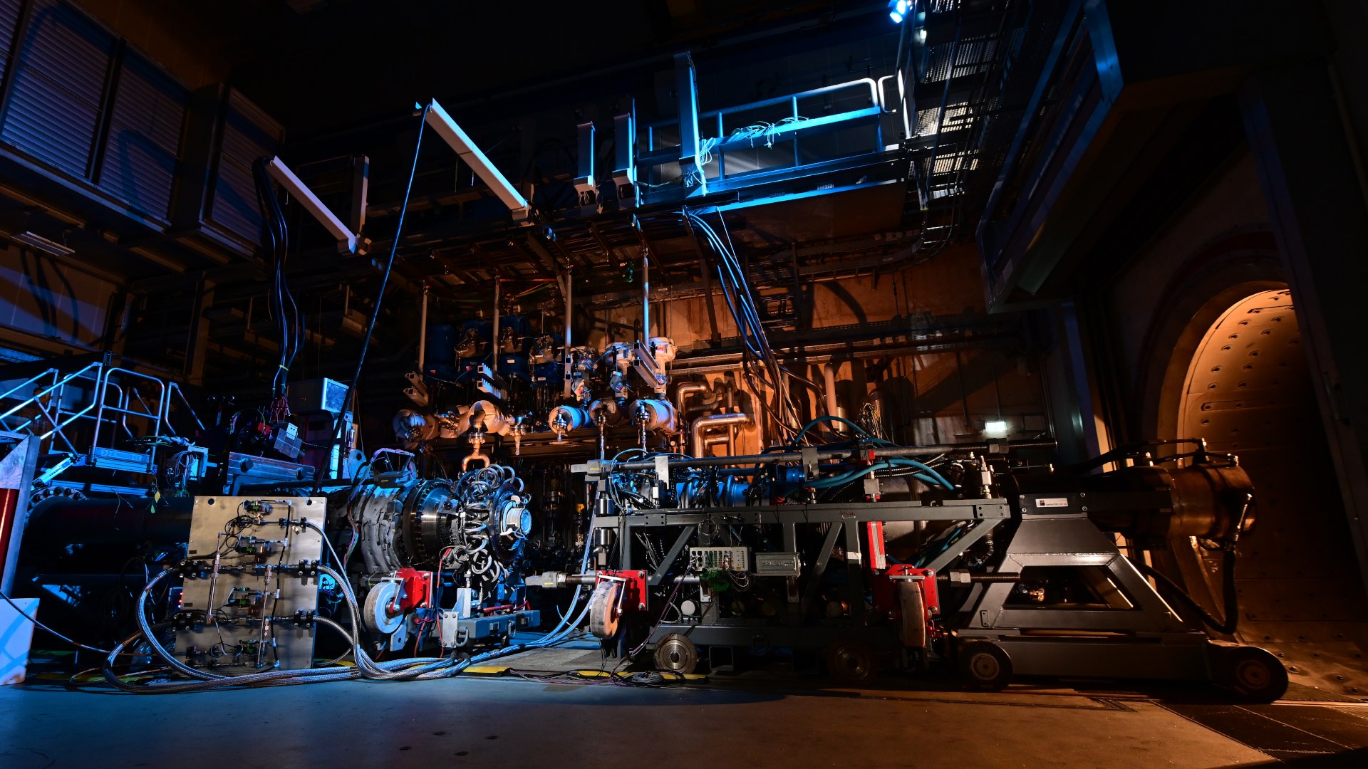 Hochdruck-Brennkammer-Prüfstand 5 am Institut für Antriebstechnik in Köln.