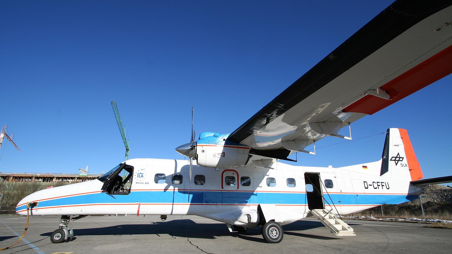 DLR-Forschungsflugzeug DO 228-212