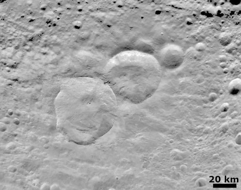 "Schneemann"-Krater