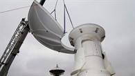 Die Antenne besteht aus sieben Segmenten, von denen jedes 150 Kilogramm schwer ist.