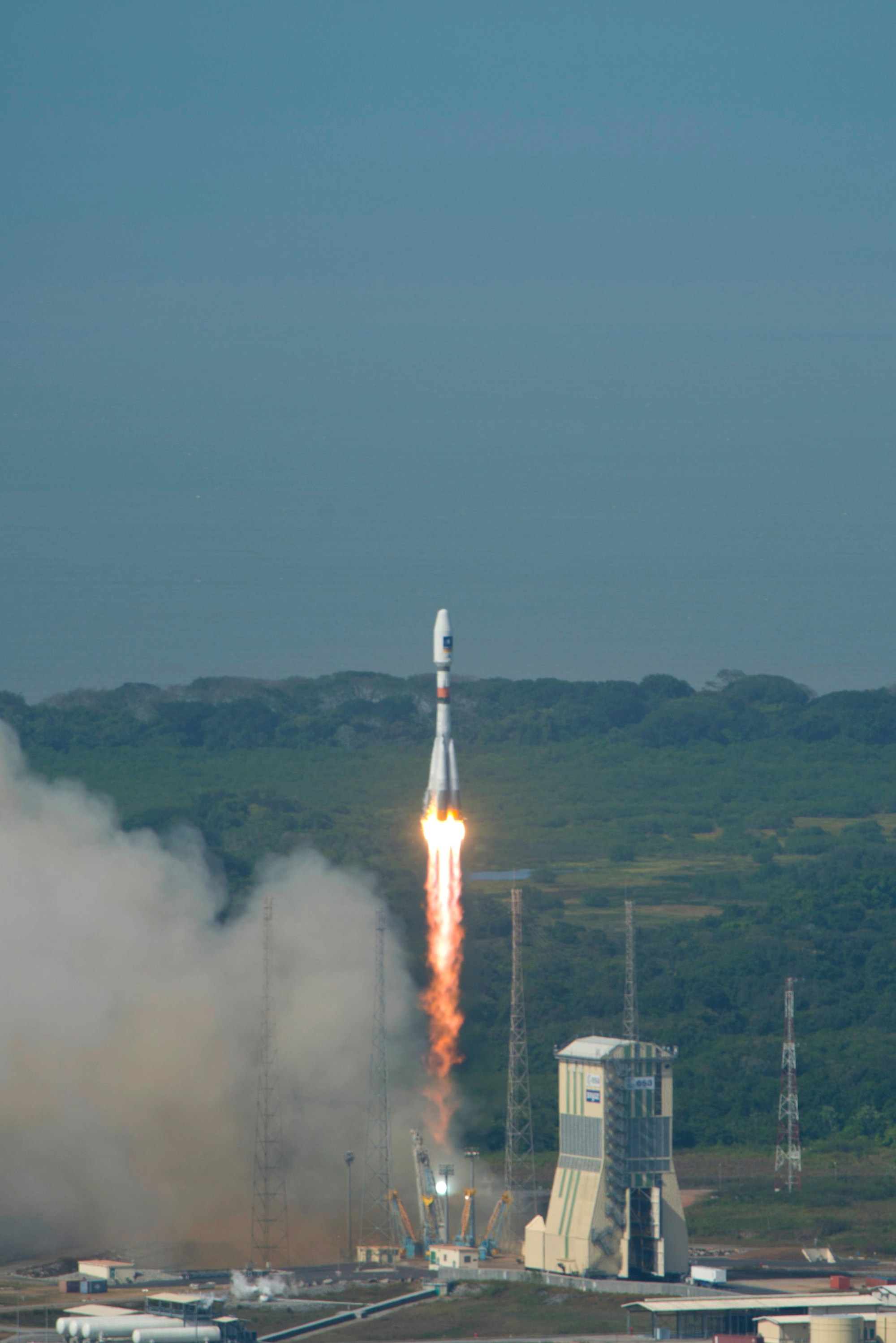 Start der Sojus mit den Galileo-Satelliten
