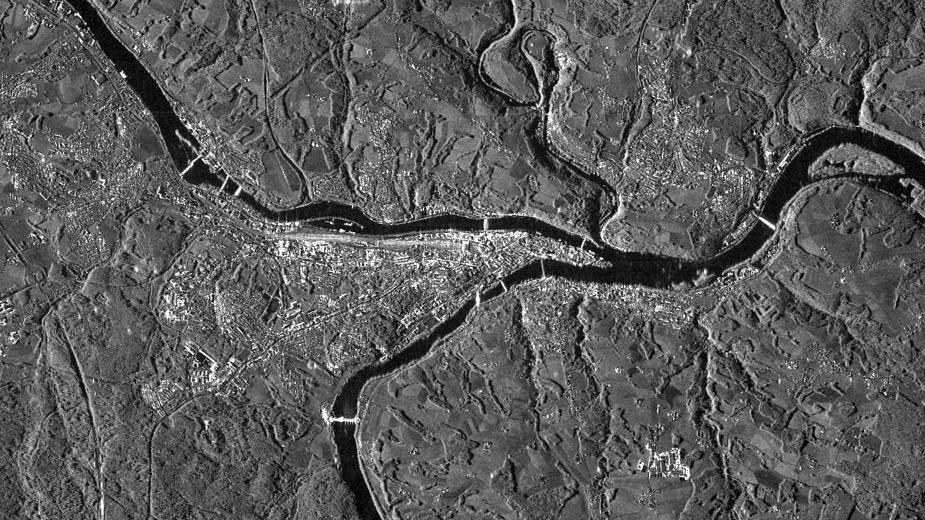 Satelliten liefern Bildmaterial zur überfluteten Stadt Passau