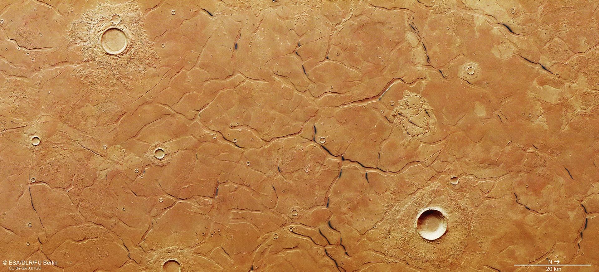 Blick auf das Bruchsystem im Einschlagbecken Utopia Planitia