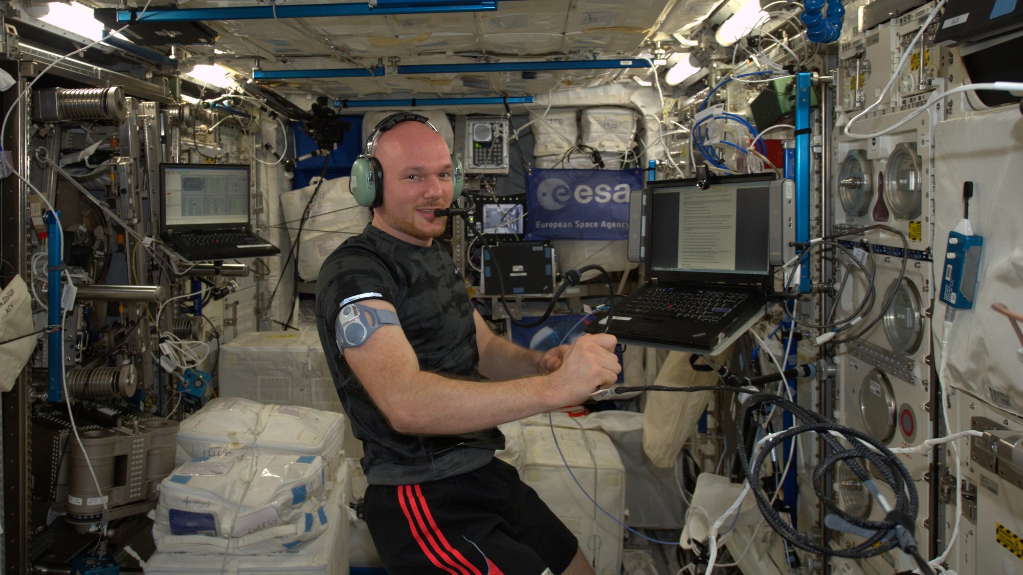 Schüler funken mit Alexander Gerst