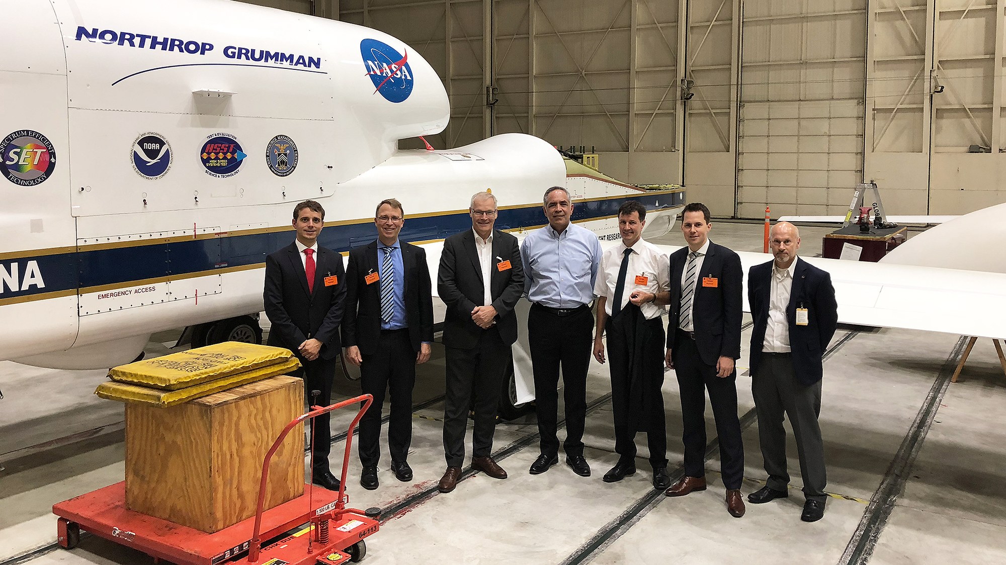 Besuch des Global Hawk, NASA-Erprobungsträger zur Atmosphärenforschung