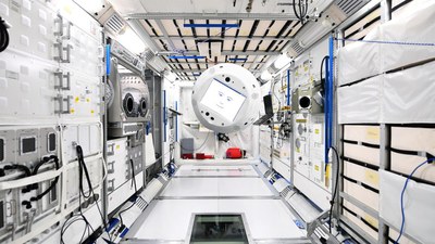 Fotomontage von CIMON auf der ISS