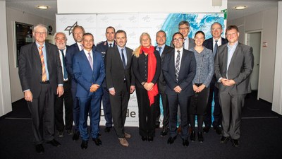 Die Diskussionsteilnehmer des Workshops zur Zukunft der deutschen Raumfahrt