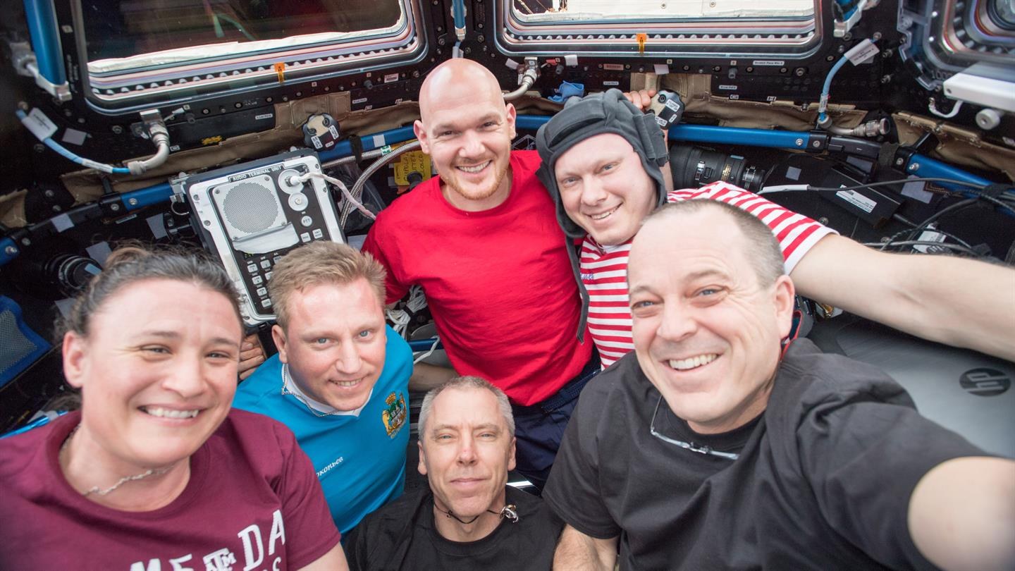 ISS-Expedition Crew 56