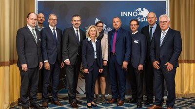 Reinhold Mähler, Prof. Hermann Lotze-Campen, Dr. Josef Aschbacher, Thomas Jarzombek, Dr. Franziska Zeitler, Prof. Engel Hessel, Dr. Walther Pelzer, Jörg Migende, Evert Dudok und Dr. Thomas Engel