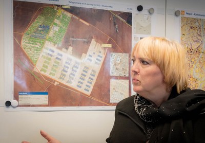 Foto Satellitendaten für Bevölkerungsschutz: MdB Claudia Roth im ZKI