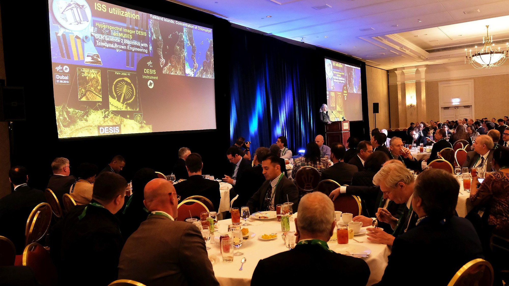 Vortrag von Prof. Ehrenfreund beim Space Symposium 2019