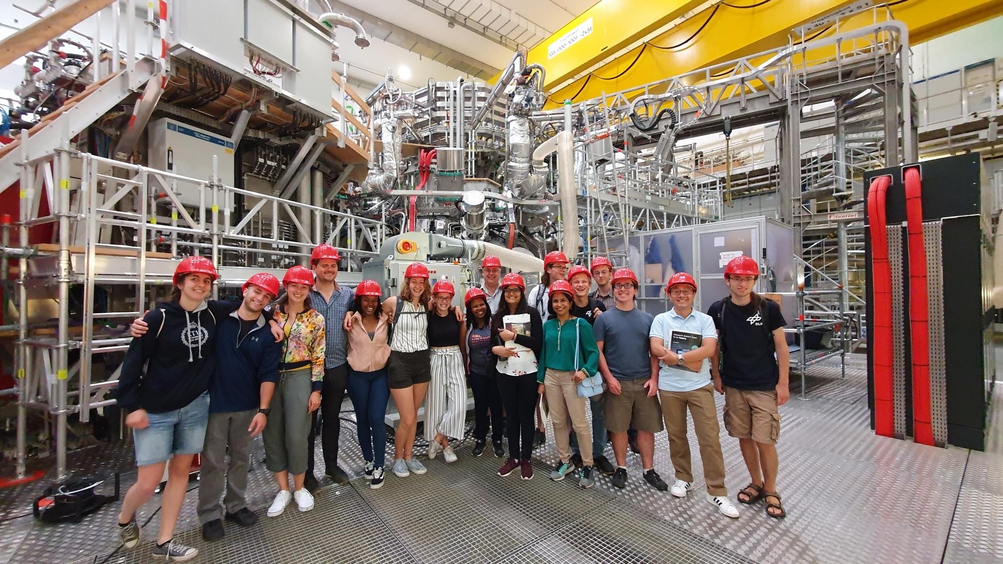 Angehende Forscherinnen und Forscher auf Exkursion