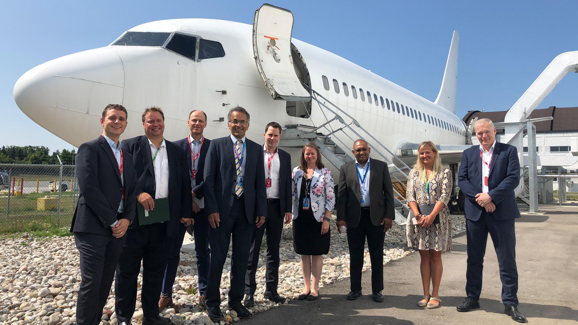 Prof. Rolf Henke Luftfahrtvorstand, Dr. Anant Grewal, NRC – Projektleiter Cabin Comfort Research Lab, Ryan Hordy, NRC-Senior Advisor – Aerospace und Koordinator der Kooperation DLR-NRC in Kanada