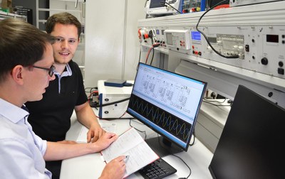 Das Simulationsmodell wird anhand realer Lastdaten erstellt