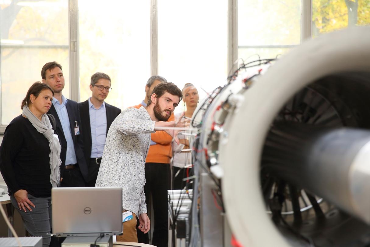 Vorführung von Experimenten