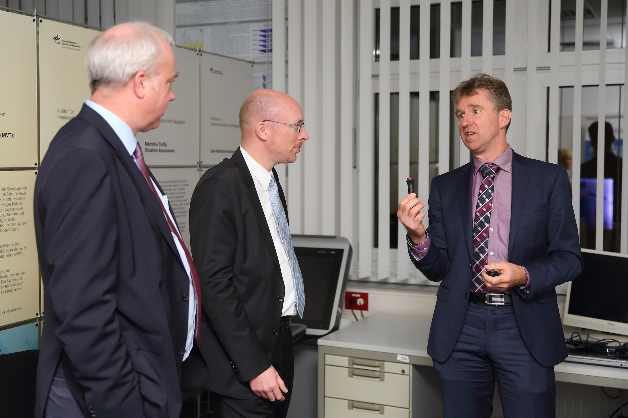 Institut für Kommunikation und Navigation