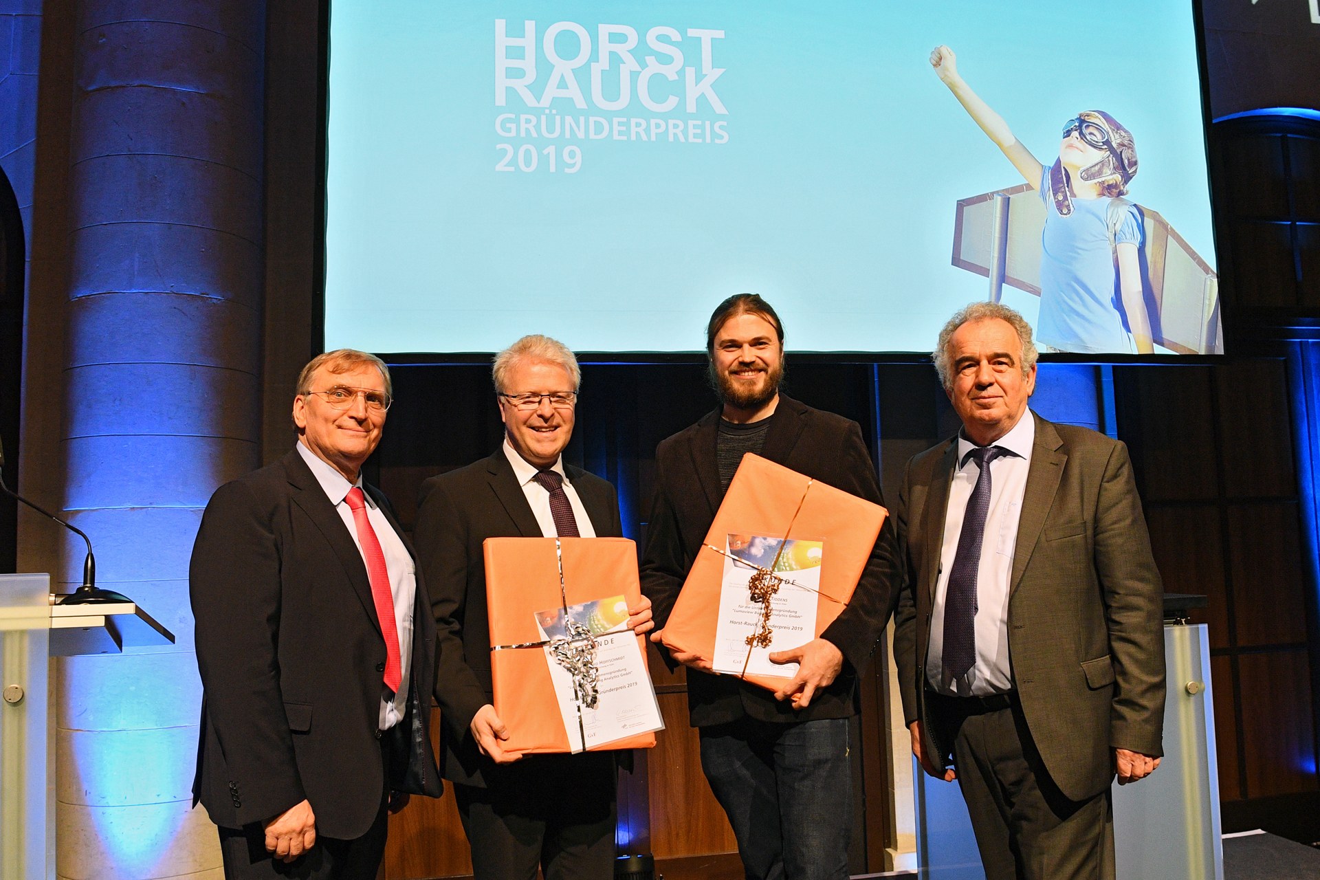 Gewinnerteam Lumoview bei Preisverleihung