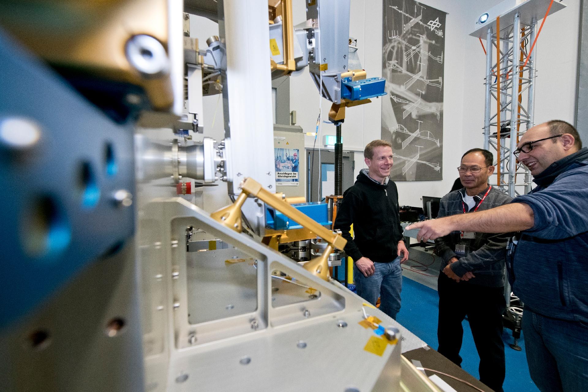 Besprechung des Standschwingungsversuchs