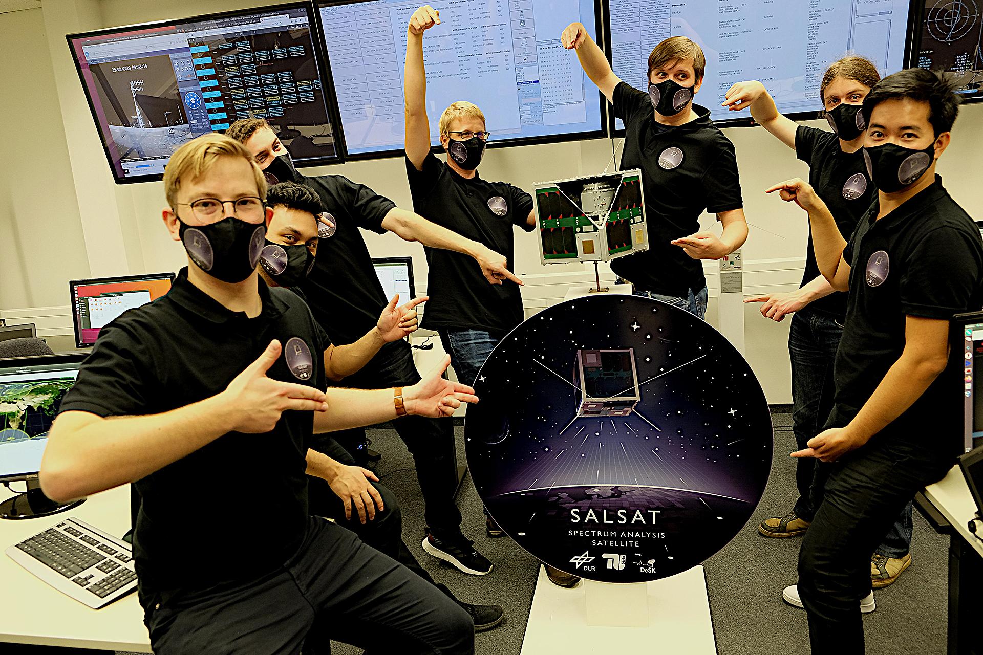 SALSAT sendet erste Signale
