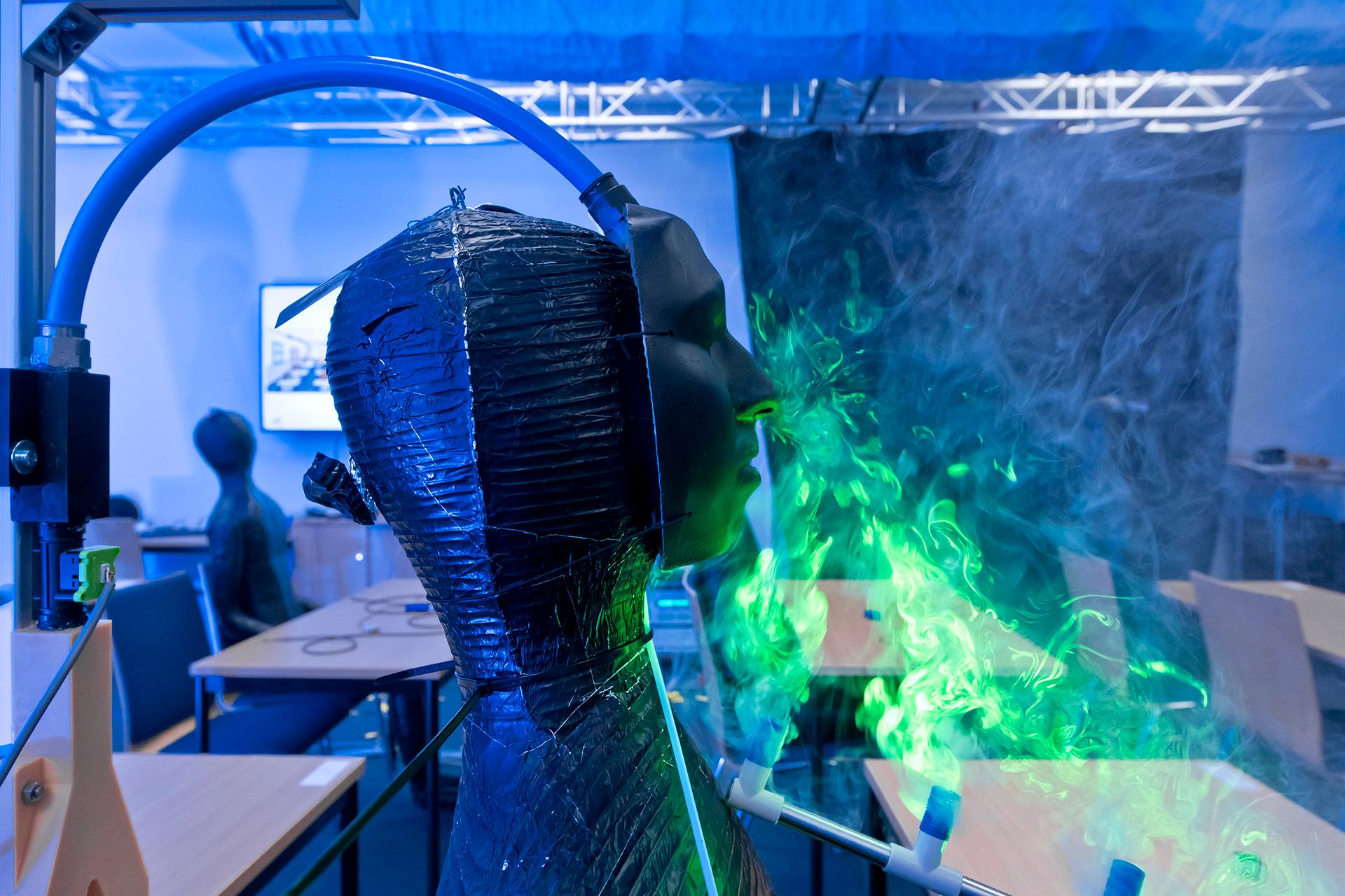 Spezial-Dummy beim ‚Einatmen‘.