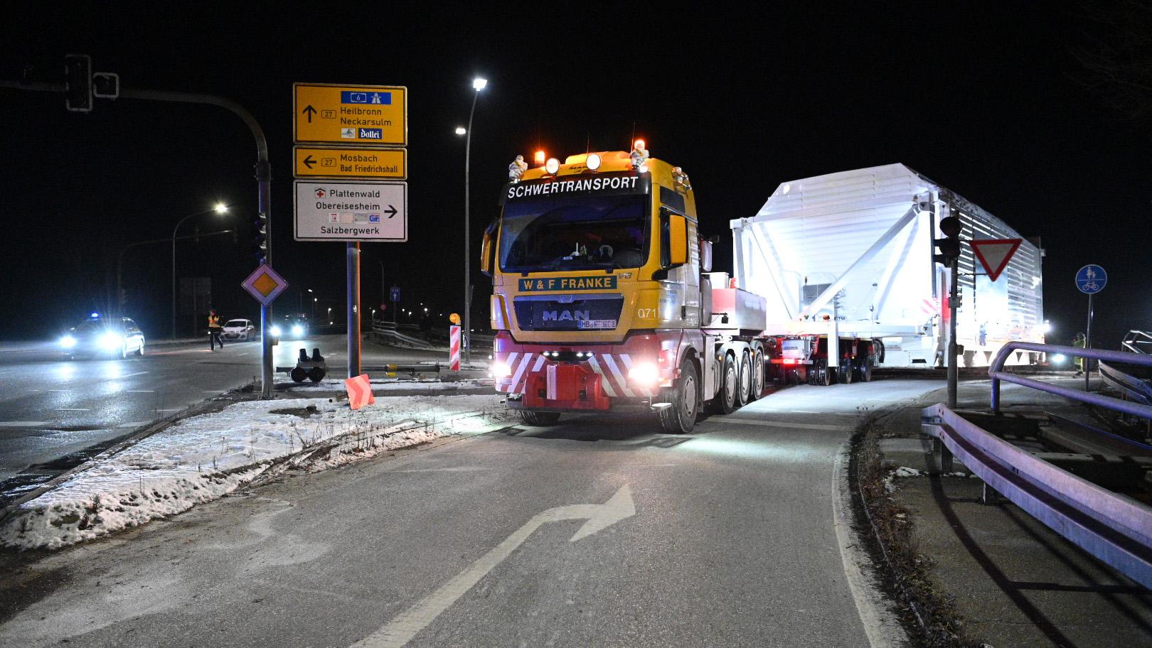 Keine Hindernisse auf der Bundesstraße