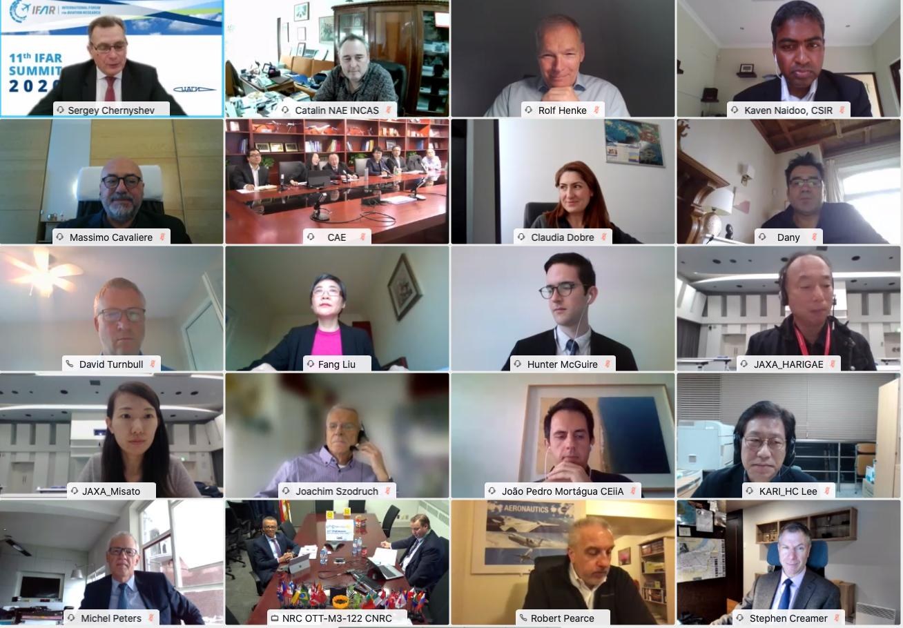 Teilnehmer beim 11. IFAR Summit