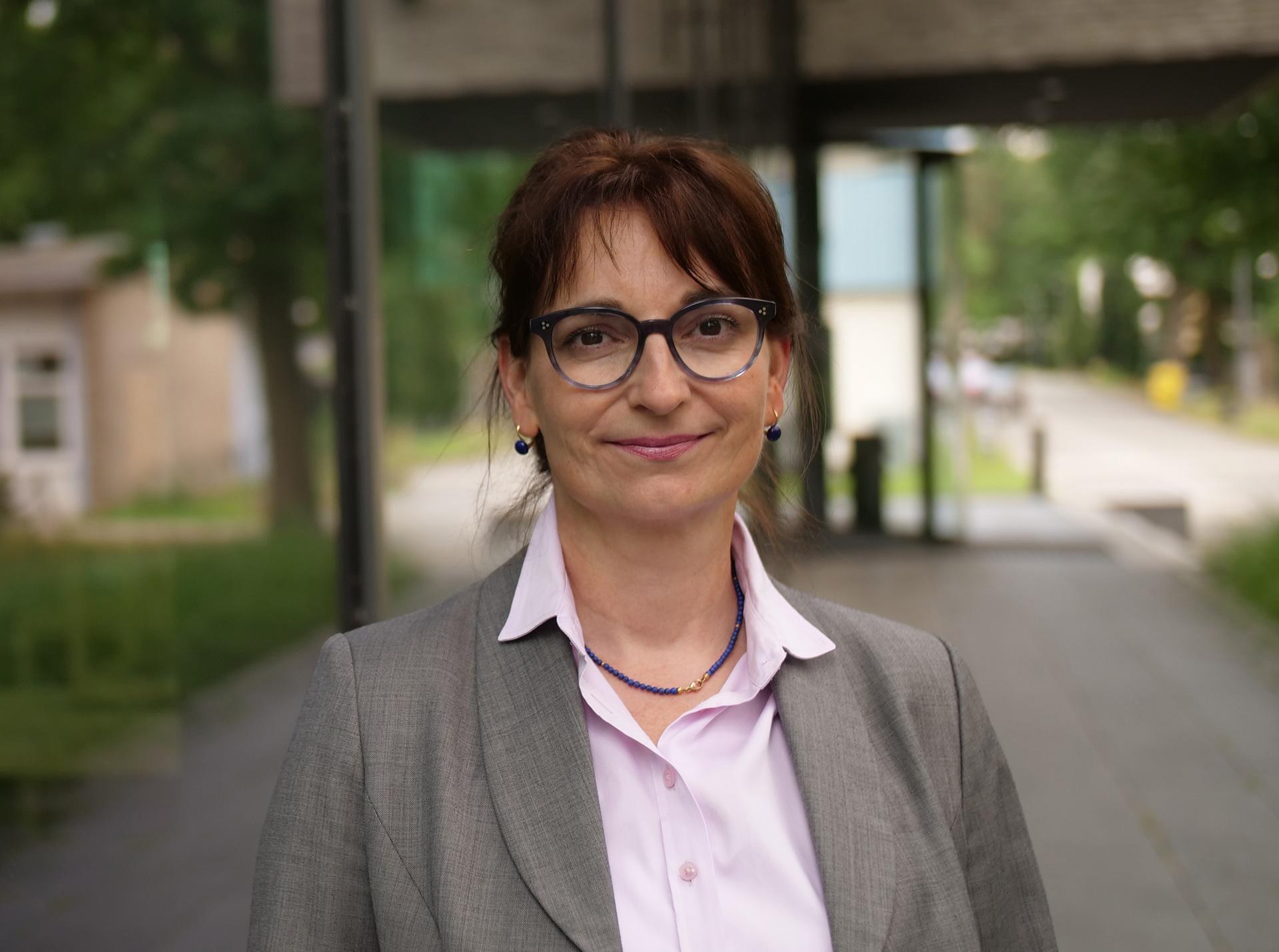 Prof. Katharina Seifert