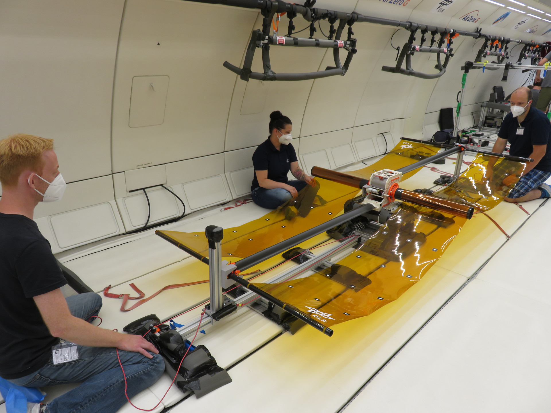 Folien Test – Modul und Folie für Photovoltaik im Testaufbau