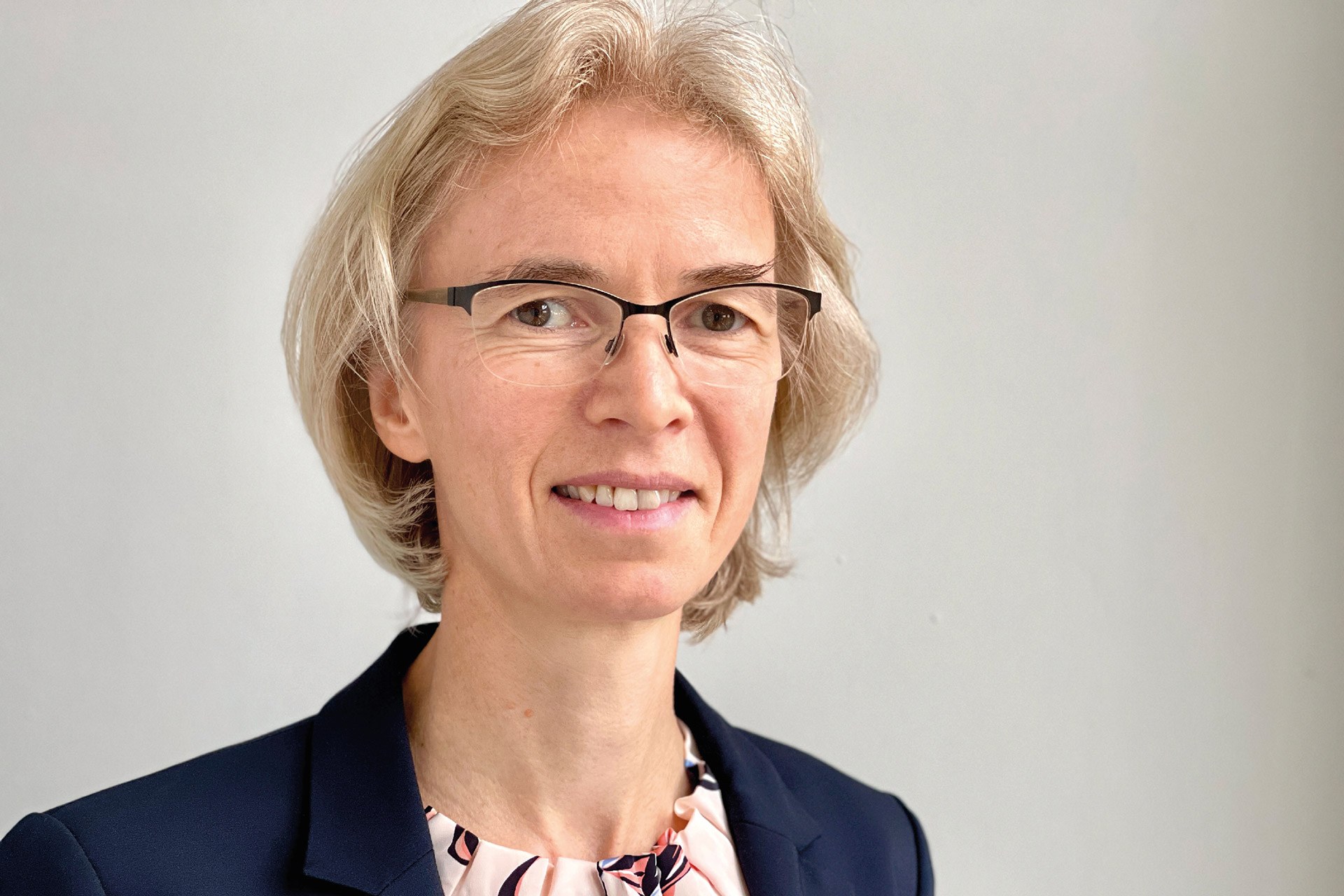 DLR – Prof. Dr.-Ing. Regine Gerike