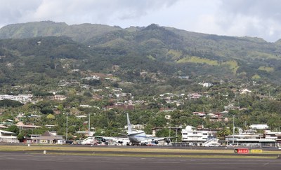 SOFIA auf dem internationalen Flughafen Fa’a’ā in Tahiti