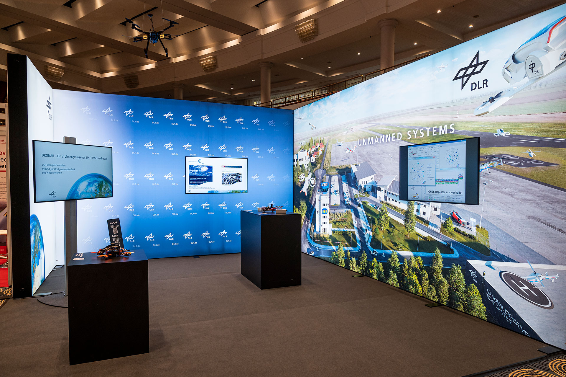 Der DLR-Stand auf dem Forums „Unbemannte Systeme“