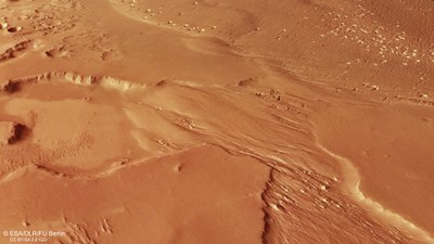 Perspektivischer Bick auf eine Landschaft bei Eumenides Dorsum