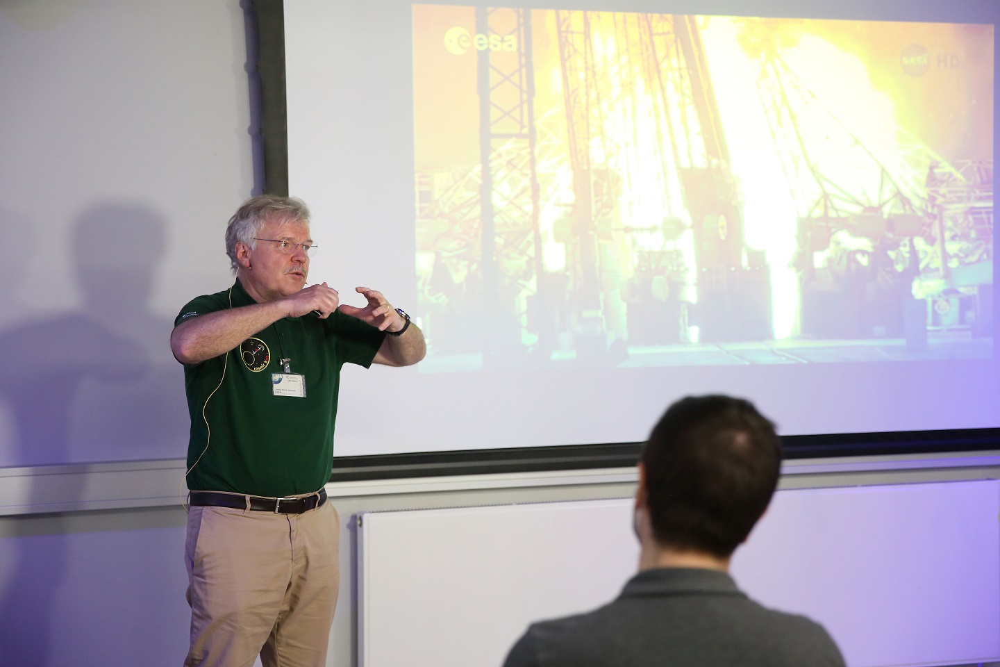 Prof. Reinhold Ewald berichtet über seine Zeit im All