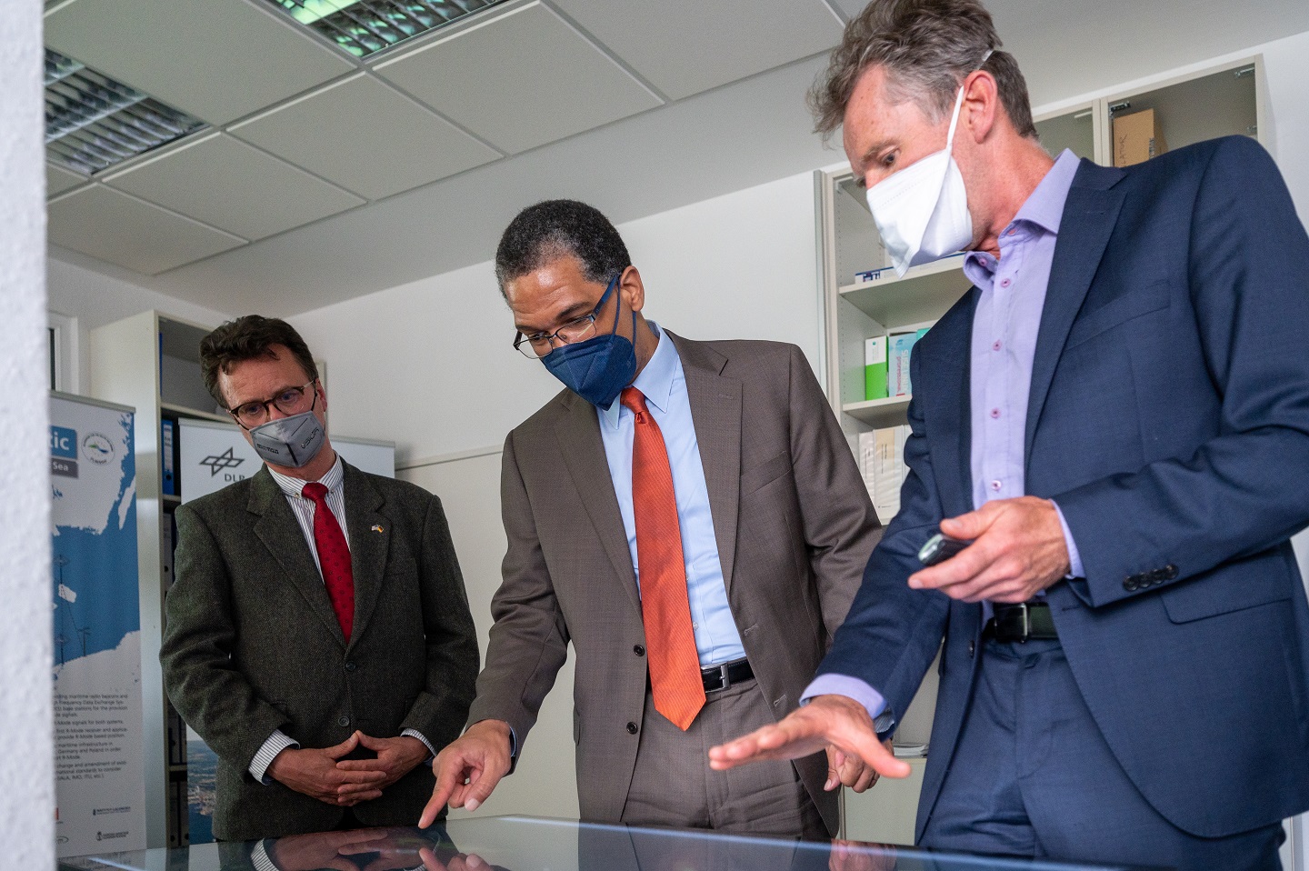 Einblick in das DLR-Institut für Kommunikation und Navigation