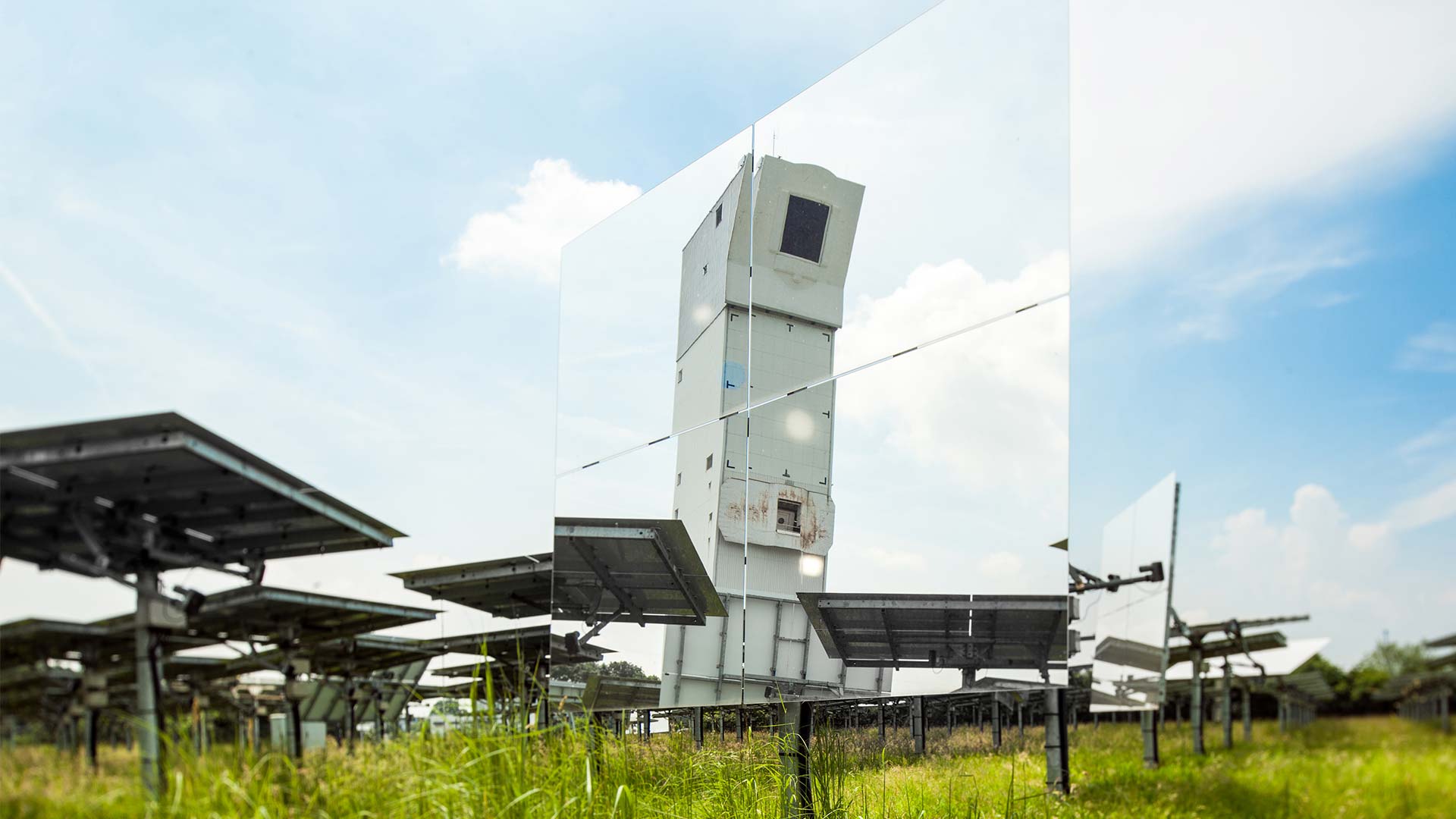 Da war er noch allein, DLR-Solarturm in Jülich.