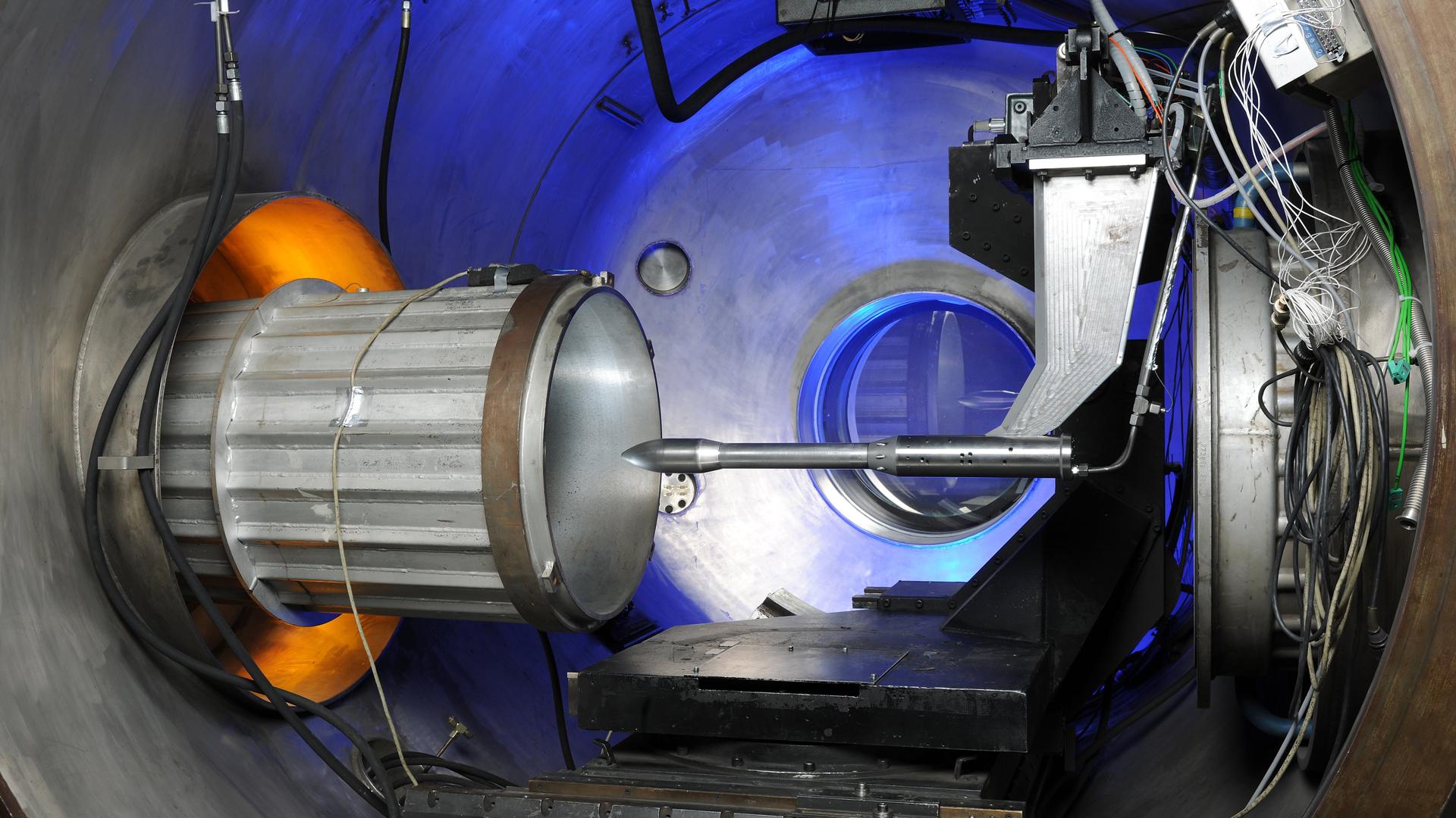 Modell der VEGA-Trägerrakete